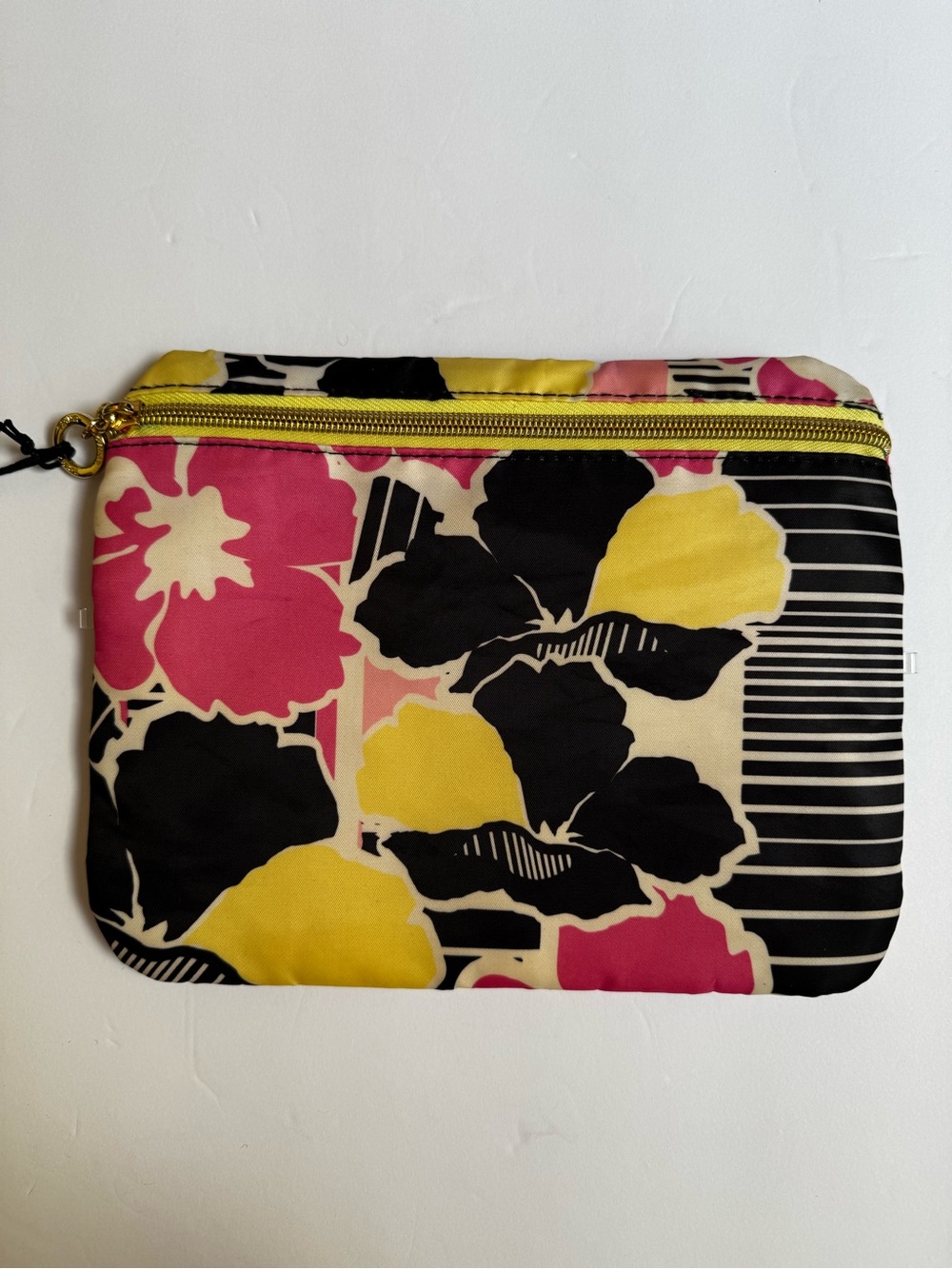 Trina Turk 7x9 Floral Zip Tablet Makeup Toiletry Bag Case Pouch Pink Black White